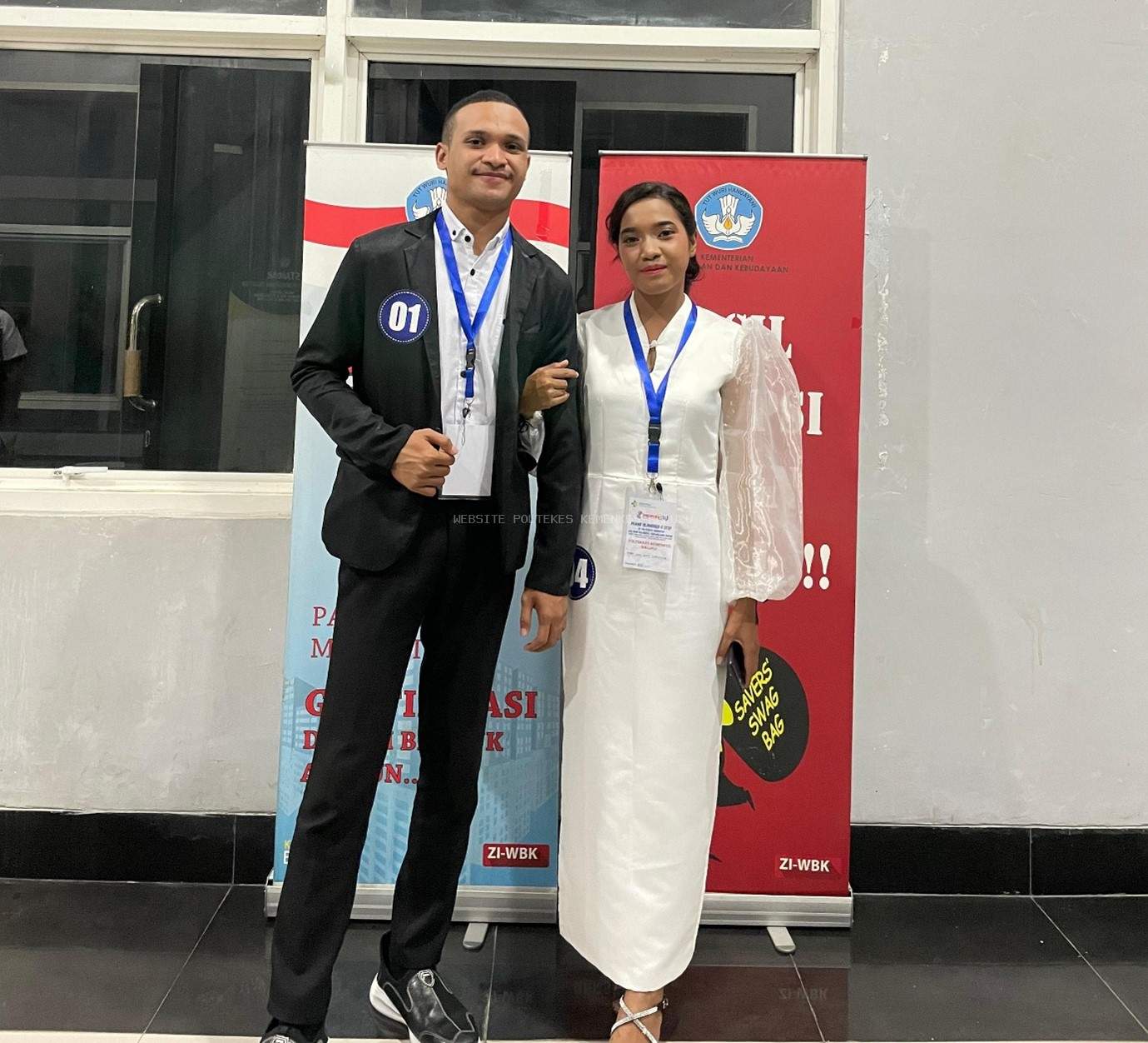 Vokalis Poltekkes Maluku Juara Vokalis Pornimakes SUMAPUA 2024