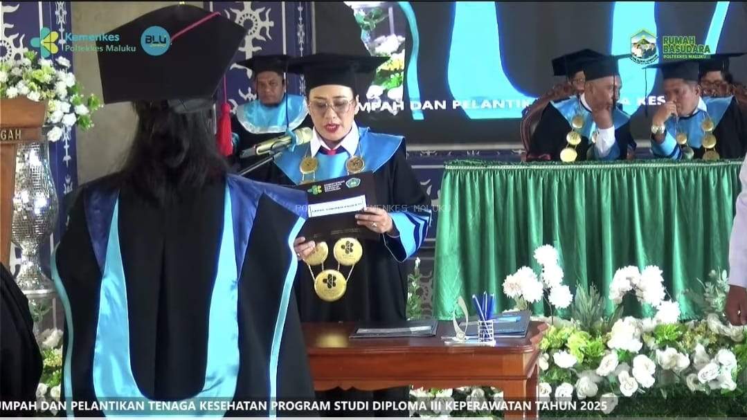 Poltekkes Maluku Wisuda 64 Lulusan Keperawatan Masohi, Siap Bersaing di Dunia Kerja Global